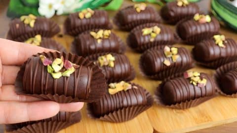 No-Bake Chocolate Dessert Recipe | DIY Joy Projects and Crafts Ideas