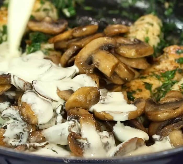 One-Pan Creamy Herb Mushroom Chicken Recipe Instructions