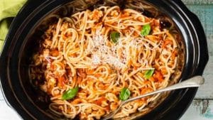 Easy Crockpot Spaghetti Recipe