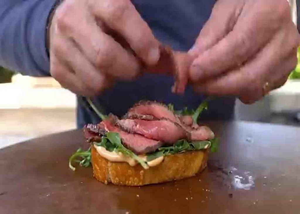 Building the steak sandwich