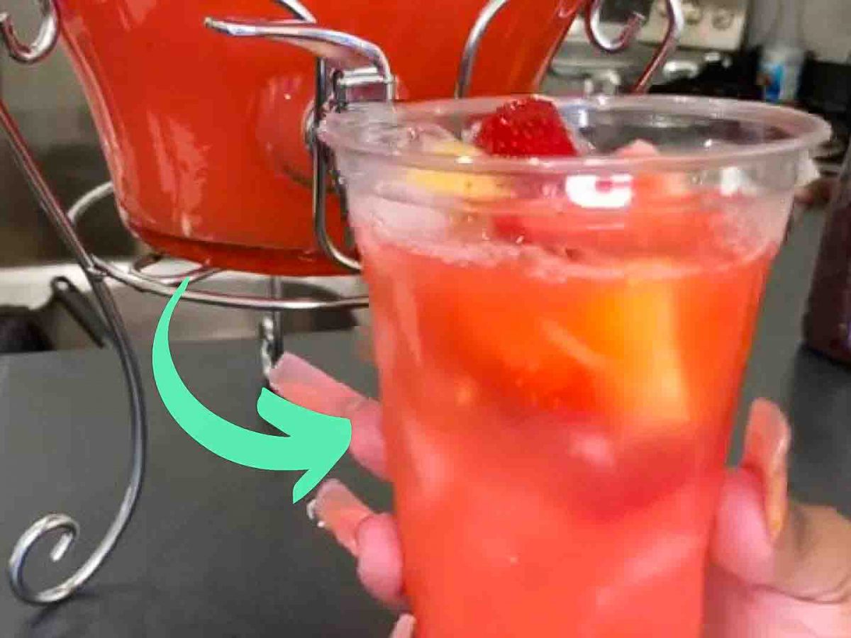 https://diyjoy.com/wp-content/uploads/2023/06/hot-girl-summer-hunch-punch-recipe-1200x900.jpg