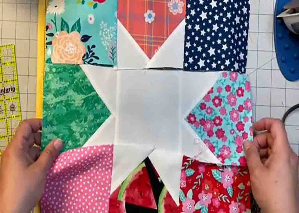 Assembling the scrappy quilt block