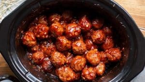 3-Ingredient Slow Cooker Barbecue Meatballs