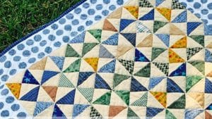 Baby Hourglass Quilt Block (Step-By-Step)
