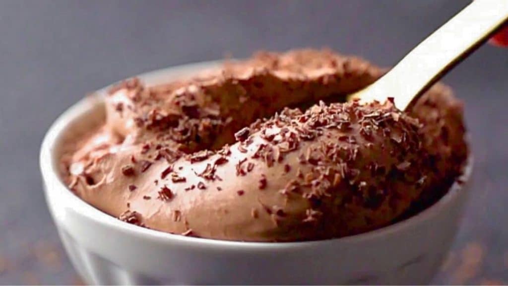 Easy to Make Smooth Chocolate Mousse