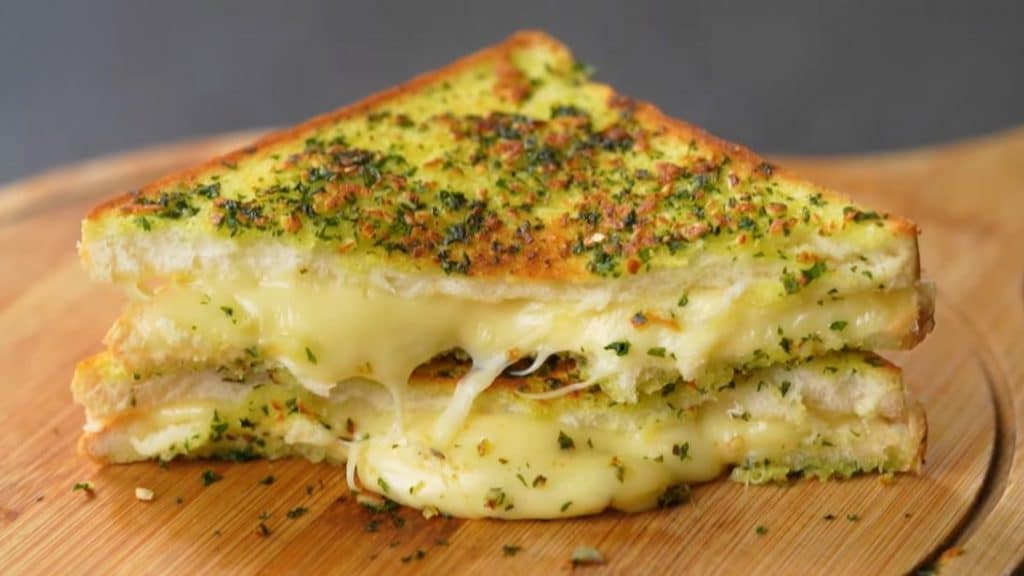 Easy Garlic Cheese Sandwich Recipe