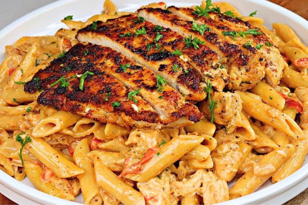 How to Make the Creamiest Cajun Chicken Pasta