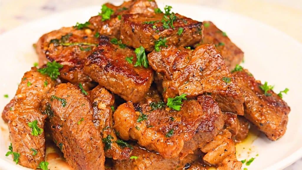 Simple Skillet Garlic Butter Steak Bites Recipe