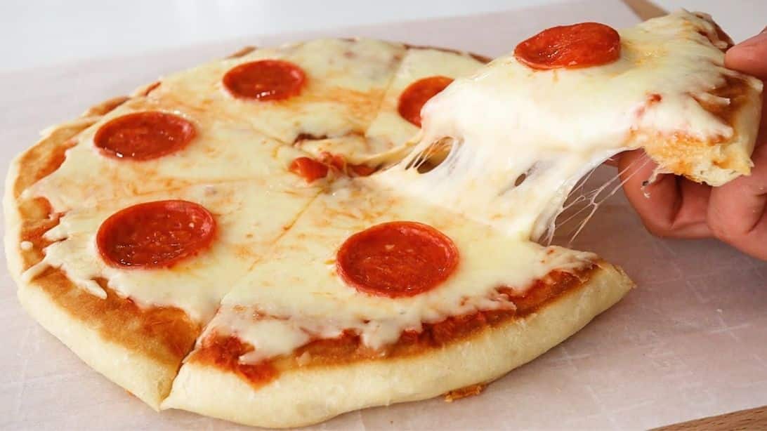 Najjednoduchší recept na domácu pizzu na panvici