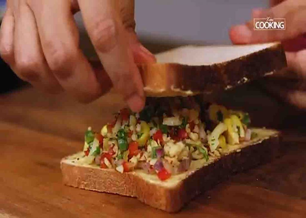Building the cheese chili toast sandwich