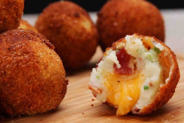 Loaded Cheese-Stuffed Potato Balls Recipe