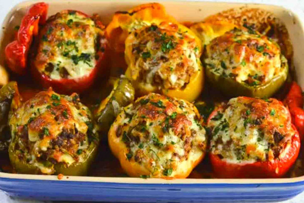 Stuffed Bell Peppers with Beef and Rice Recipe