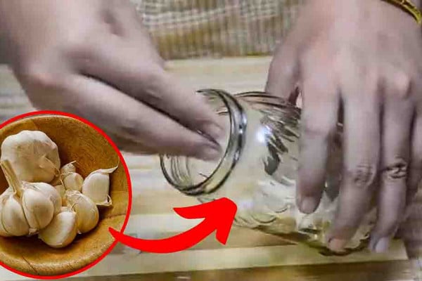 5 Ways To Peel Garlic Fast