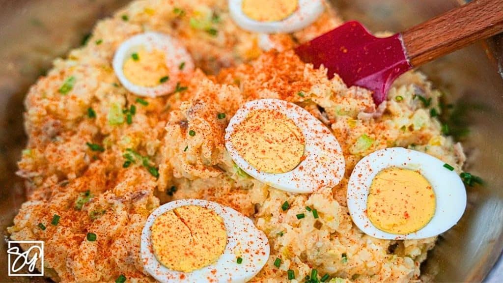 Easy-to-Make Southern Mashed Potato Salad