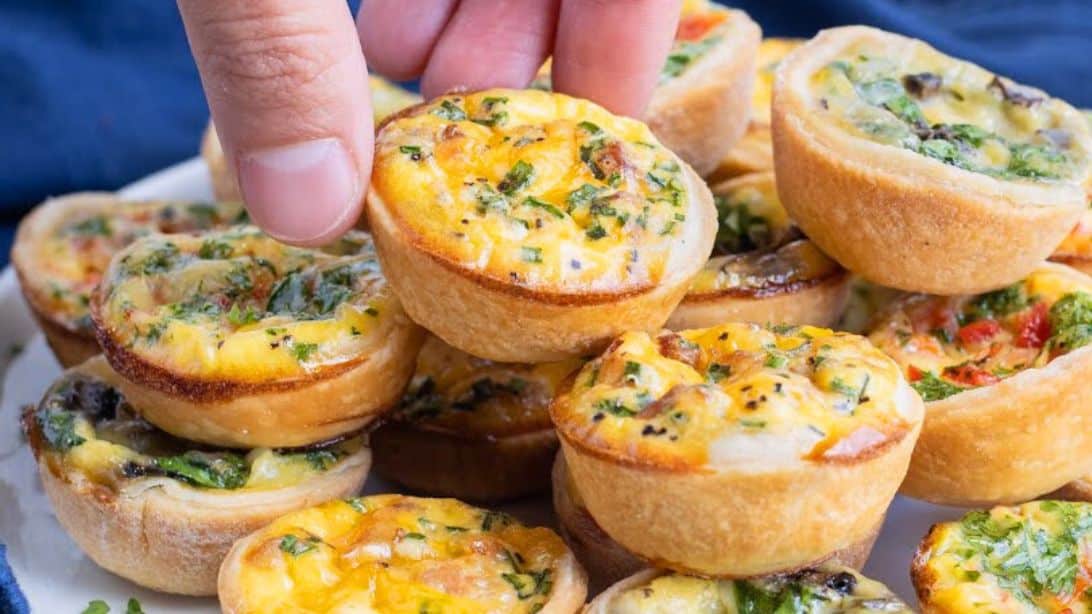 Homemade Mini Quiche Recipe | DIY Joy Projects and Crafts Ideas