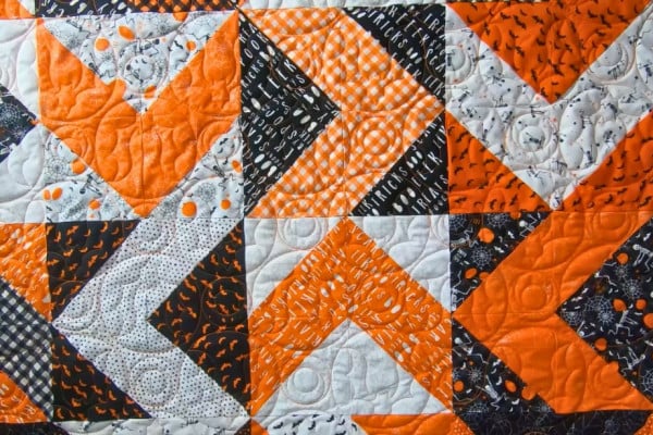 This Way Quilt Pattern (Fast, Easy, and Beginner-Friendly)