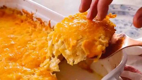 Easy Hashbrown Casserole Recipe | DIY Joy Projects and Crafts Ideas