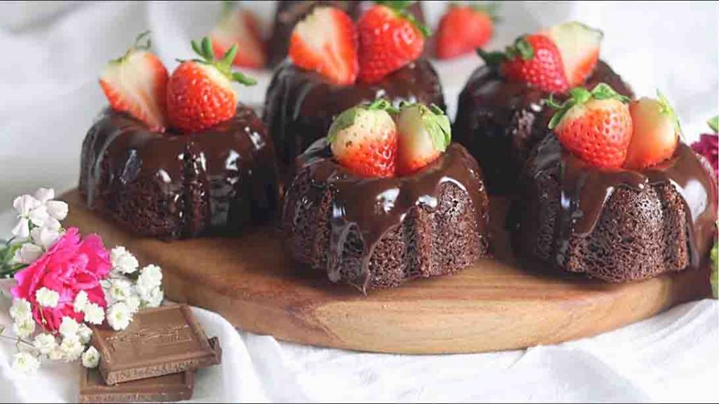 Mini Double Chocolate Bundt Cakes Recipe