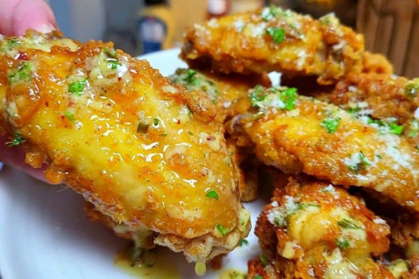 Crispy Chicken Wings w Cowboy Butter Sauce Recipe
