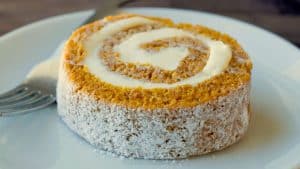Easy Pumpkin Cake Roll With Creamy Filling
