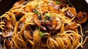 Easy Skillet Mushroom Pasta Recipe