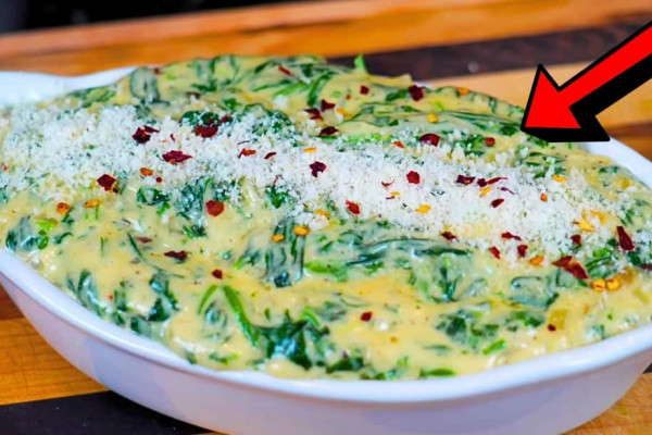 Easy Steakhouse Copycat Creamed Spinach Recipe
