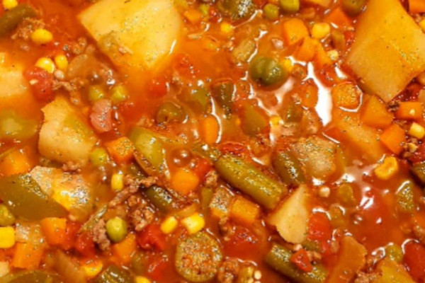 Grandma Hamburger Vegetable Soup