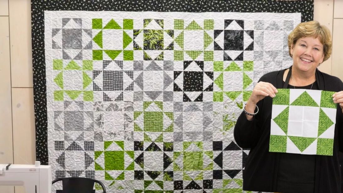 Half and Half Quilt With Jenny Doan | DIY Joy Projects and Crafts Ideas