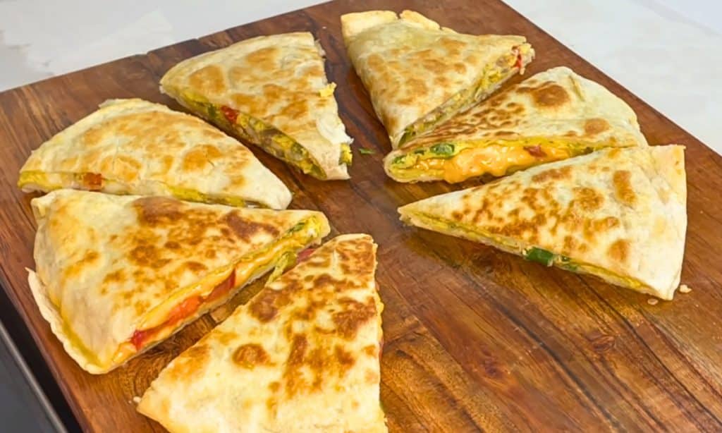 Quick Breakfast Quesadilla Omelet