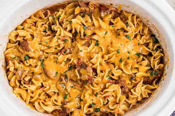 Slow Cooker Beef Noodle Casserole Recipe