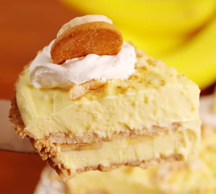 Super Easy Banana Pudding Cheesecake Recipe