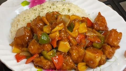 Easy-to-Make Sweet & Sour Chicken | DIY Joy Projects and Crafts Ideas