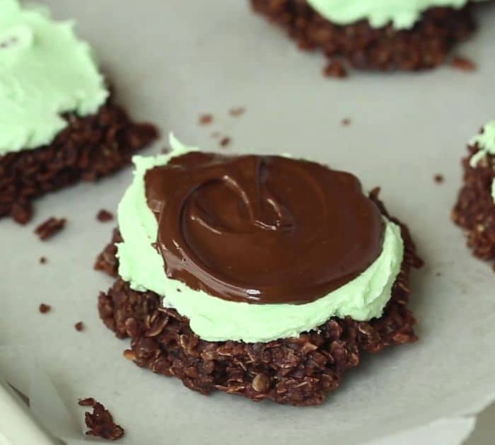 How to Make No-Bake Mint Chocolate Cookies