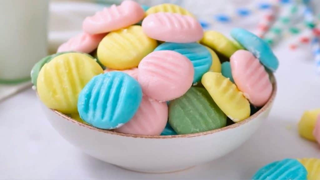 Old-Fashioned Cream Cheese Mints