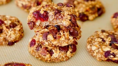 Quick and Easy Banana Oatmeal Cookies | DIY Joy Projects and Crafts Ideas