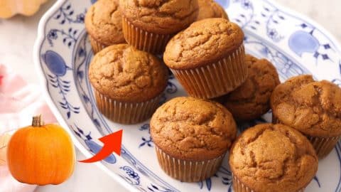 Soft and Fluffy Pumpkin Muffins Recipe | DIY Joy Projects and Crafts Ideas