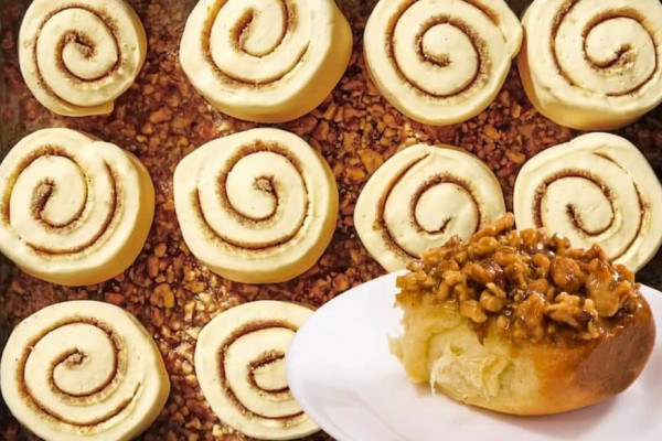 Walnut Maple Sticky Buns