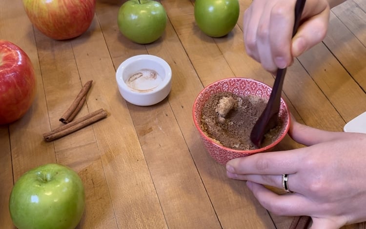 Making Apple Cinnamon Bread Recipe - Combine cinnamon and sugar