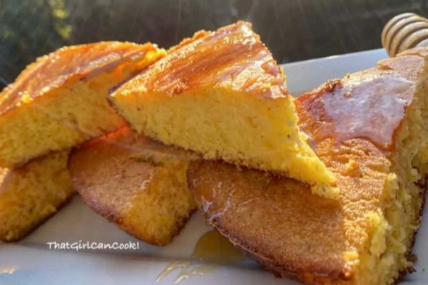Best Southern Buttermilk Cornbread