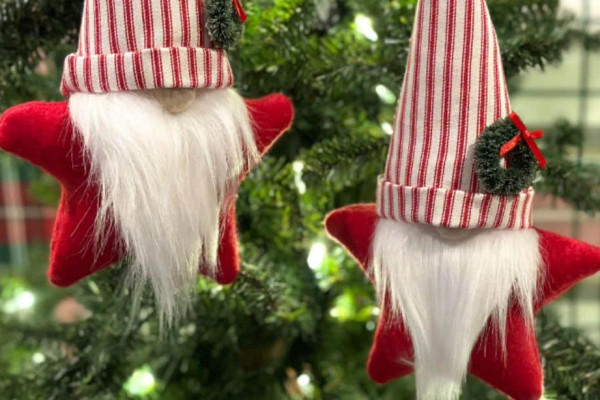 Easy 10-Minute DIY Star Gnome Ornament