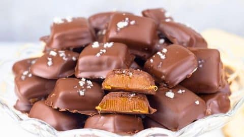 Easy Chocolate Caramels Recipe | DIY Joy Projects and Crafts Ideas