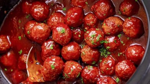 Easy Crockpot Honey Garlic Meatballs Recipe | DIY Joy Projects and Crafts Ideas
