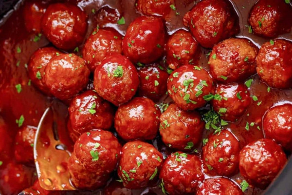 Easy Crockpot Honey Garlic Meatballs Recipe