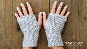 Easy Fingerless Gloves Crochet Tutorial