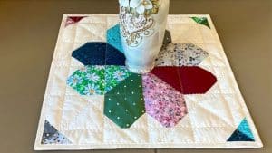 Easy Flower Patchwork Quilt Block For Beginners