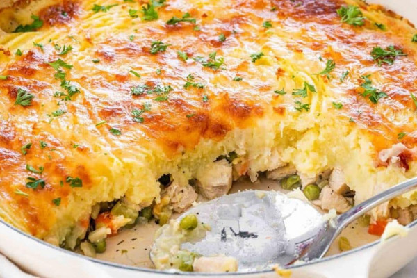Easy-to-Make Skillet Turkey Shepherd's Pie