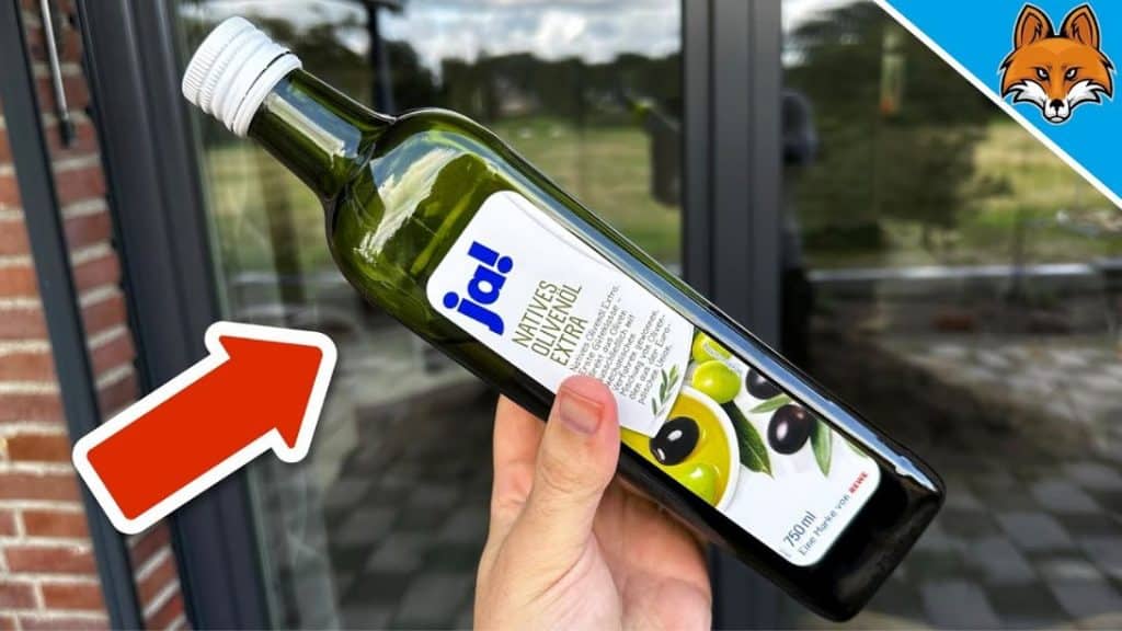 How to Clean Your Windows with Olive Oil
