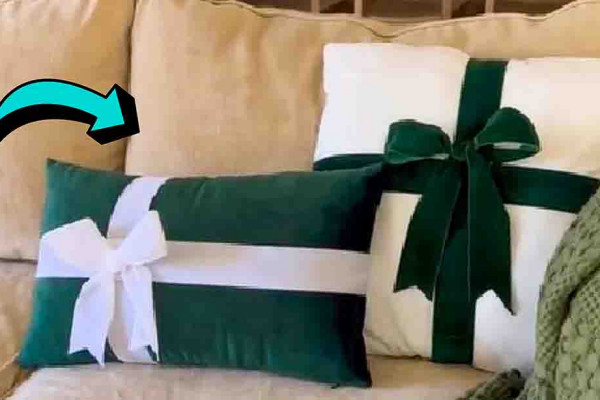 No-Sew Christmas Present Pillows Tutorial