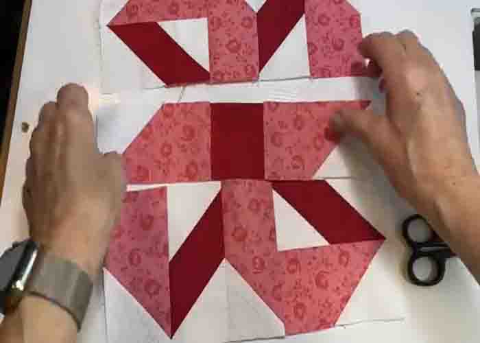Assembling the ribbon bow quilt block