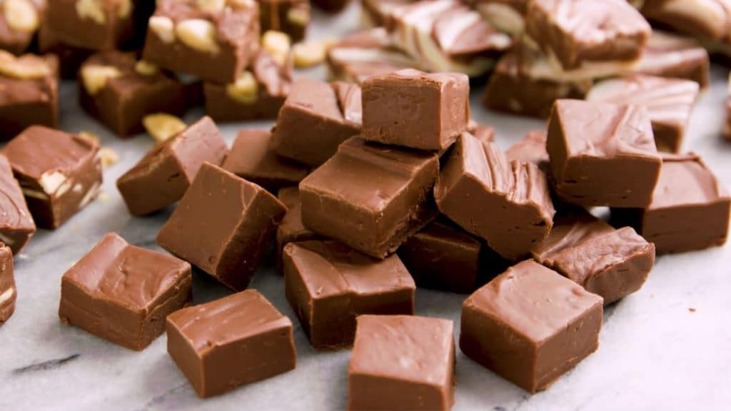 3-Ingredient Homemade Chocolate Fudge